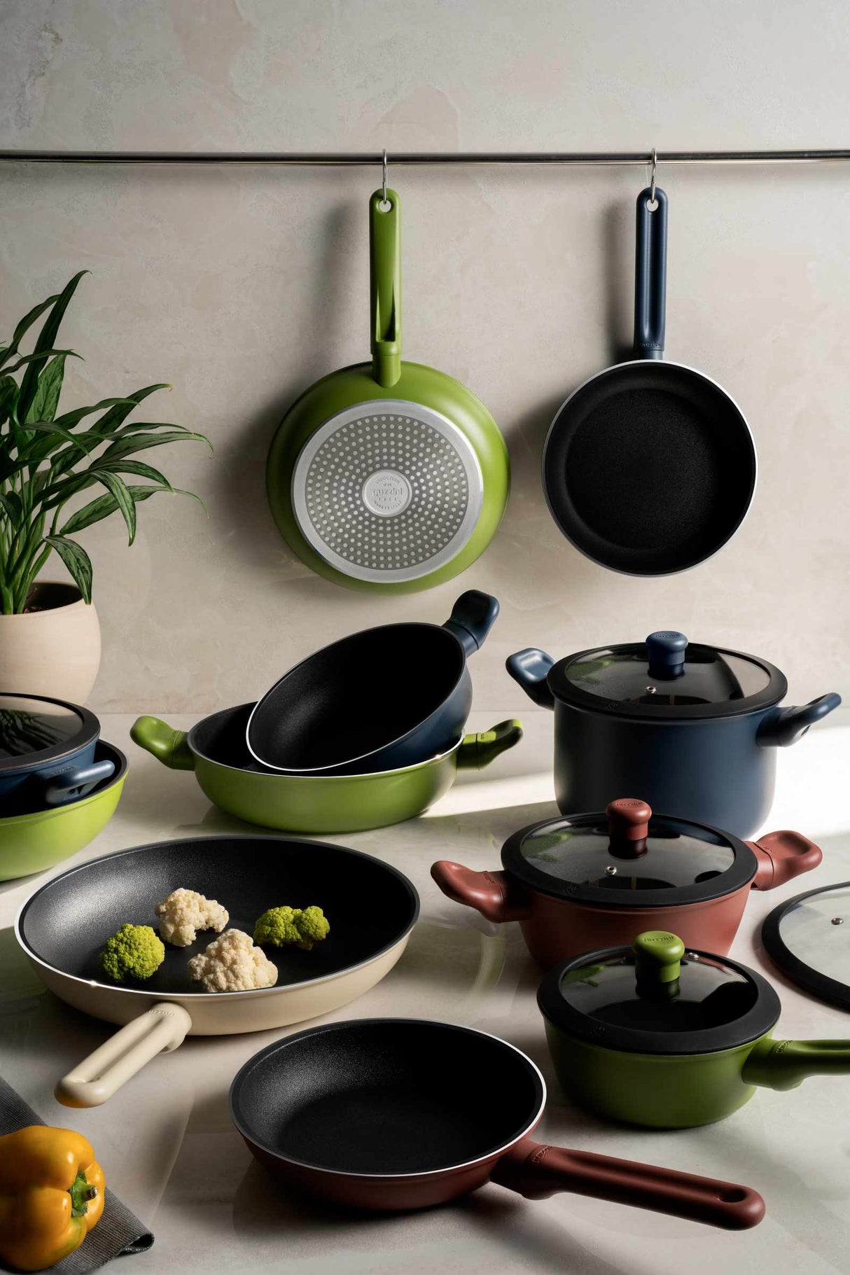 guzzini guzzini padella d 28 cm cookcolor verde avocado ean 8008392402855