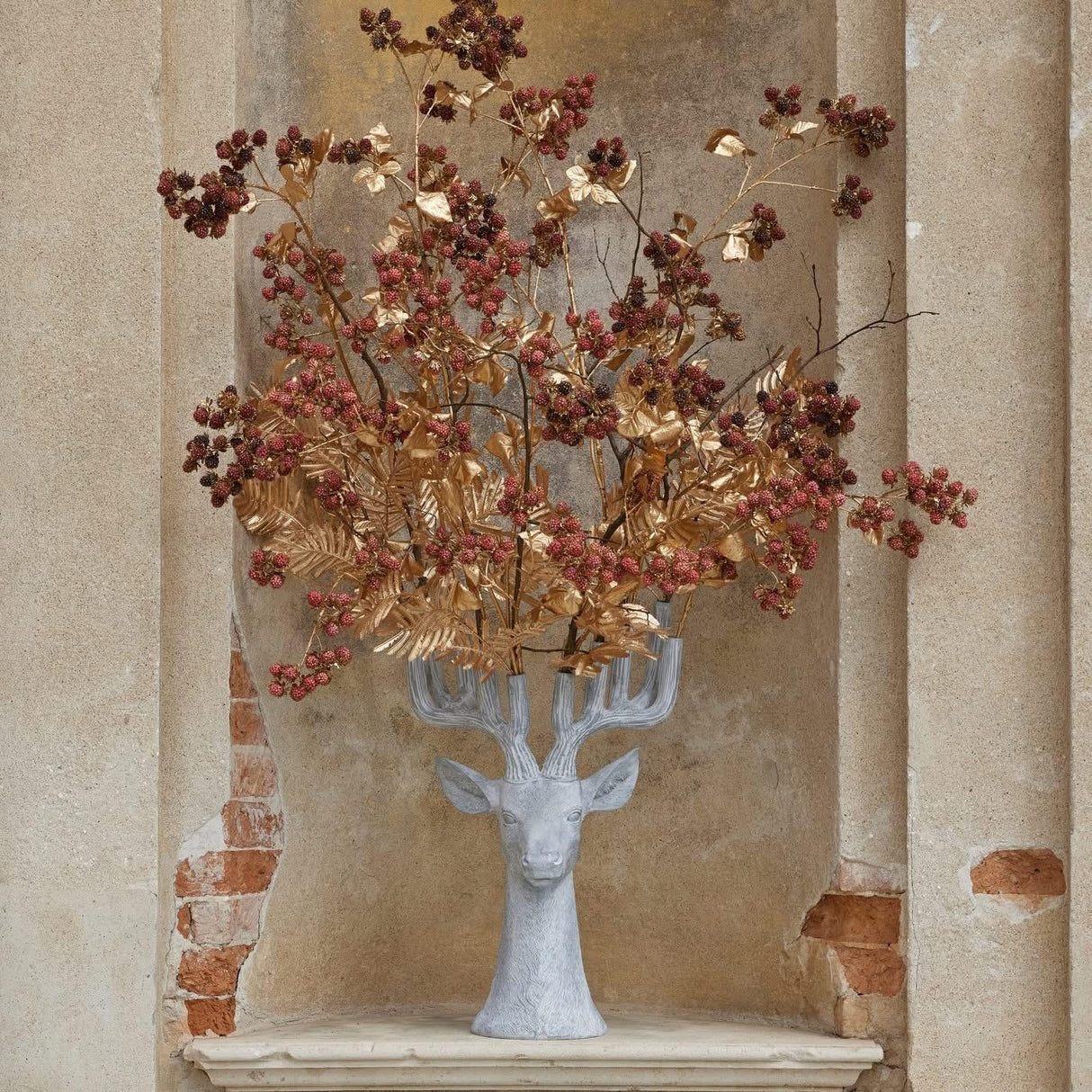 Vase cerf de Noël à grandes cornes EDG Enzo De Gasperi H 65 cm L 40 cm P 31 cm Polyrésine grise