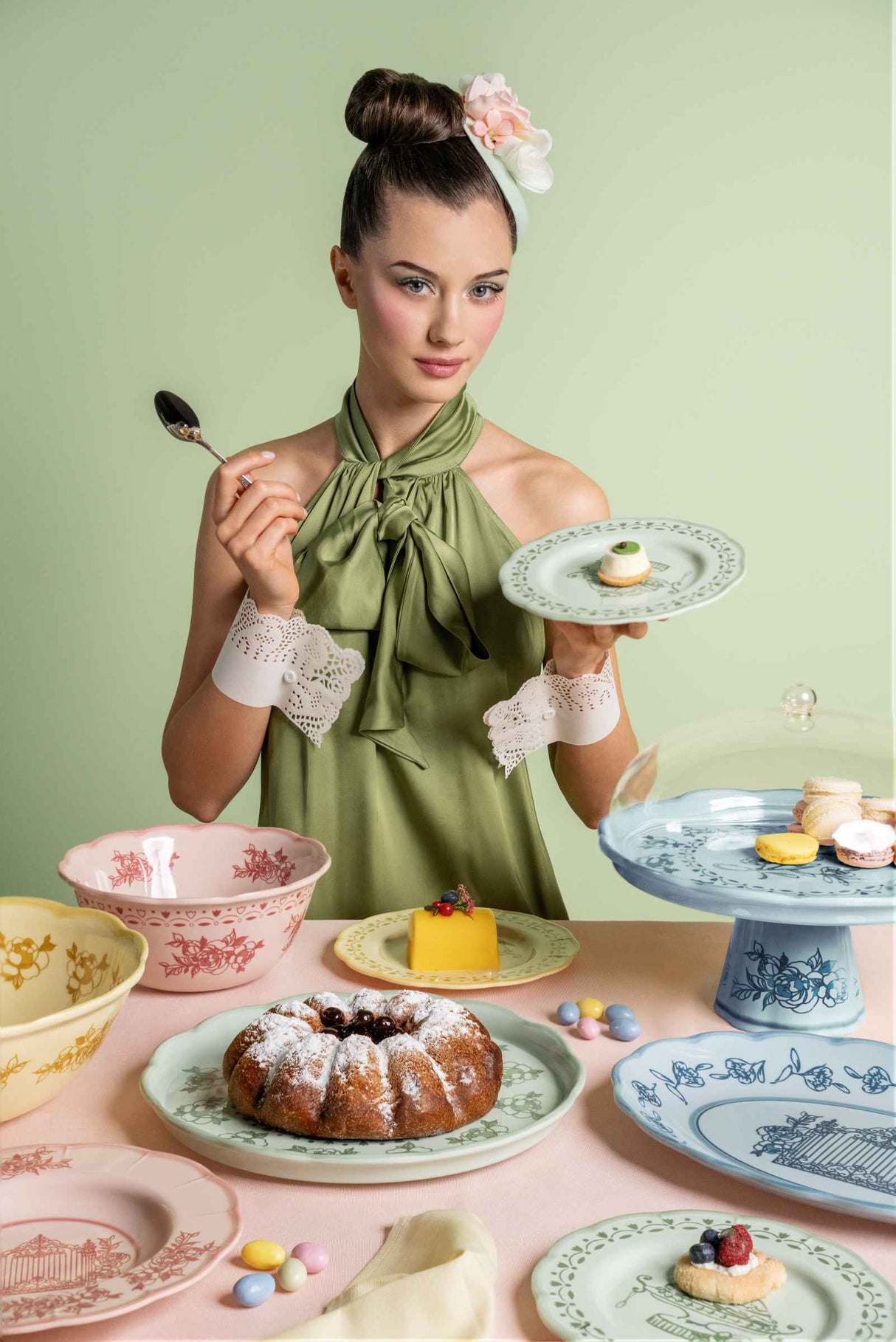 guzzini guzzini vassoio tondo piccolo melamina josephine d 315 cm table decor celeste polvere ean 8008392399032