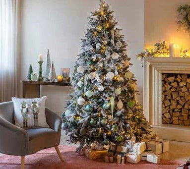 Sapin de Noël enneigé en pin de Merano EDG Enzo De Gasperi, H 180 cm P 117 cm, 550 LED blanches et vertes - DERNIÈRE OFFRE