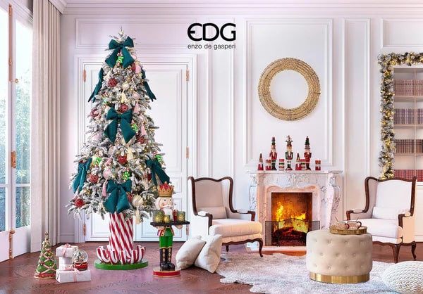 Sapin de Noël enneigé en pin de Merano EDG Enzo De Gasperi, H 180 cm P 117 cm, 550 LED blanches et vertes - DERNIÈRE OFFRE