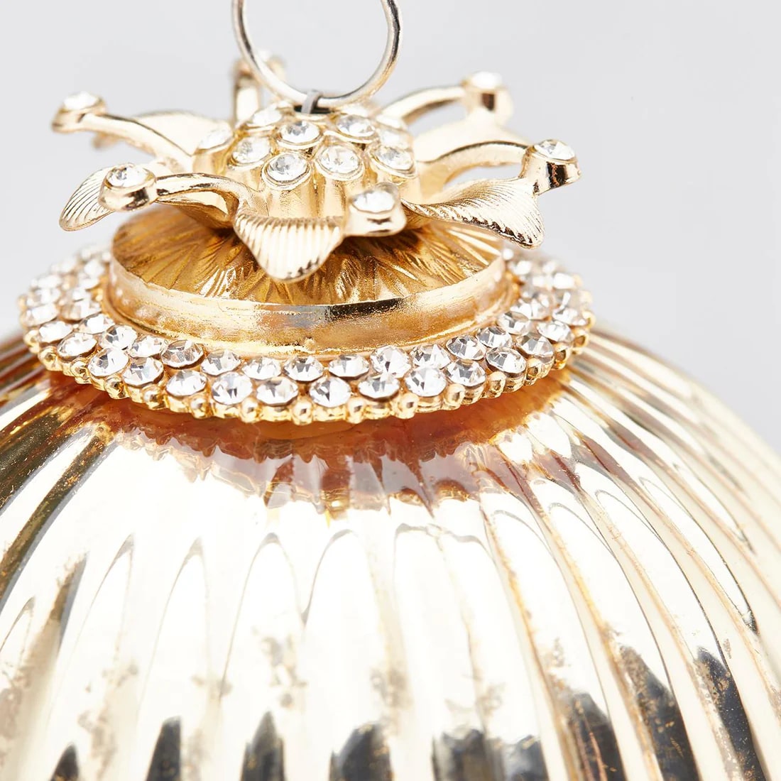 Boule de Noël EDG Enzo De Gasperi en verre à rayures dorées, diamètre 10 cm, 1 pièce