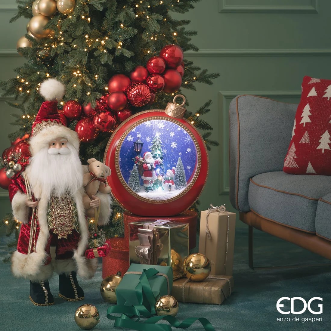 Diorama Père Noël avec boule de pin MiniLed EDG Enzo De Gasperi H 46 cm l 40 cm L 15 cm Rouge Or