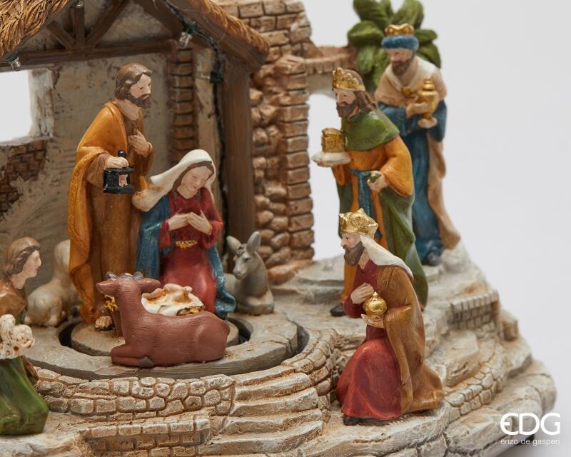 edg enzo de gasperi edg enzo de gasperi diorama presepe di natale h 22 cm l 29 cm l 16 cm musica movimento e led multicolor ean 8059824597335