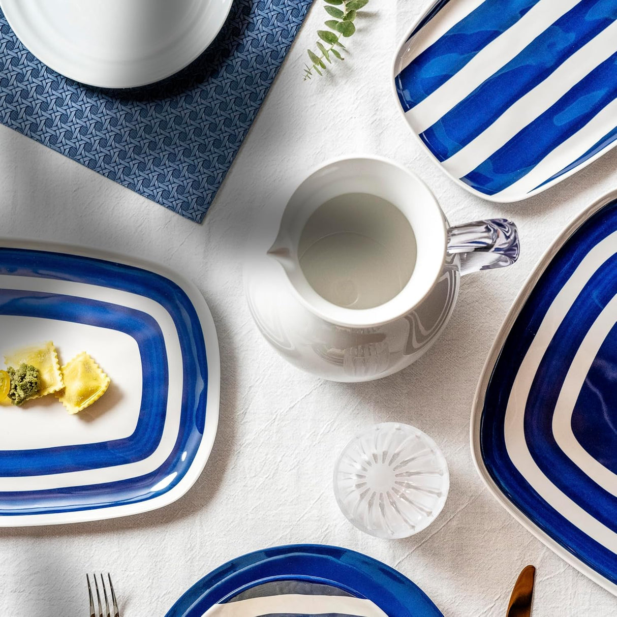 guzzini guzzini vassoio m riviera melamina 35 x 19 cm bianco blu ean 8008392399131