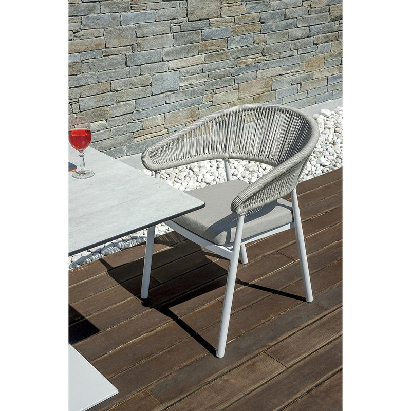 moia greenwood moia greenwood sedia poltrona perugia con cuscino in alluminio bianco poltrona outdoor design con corda beige e cuscini beige ean 8013054835339