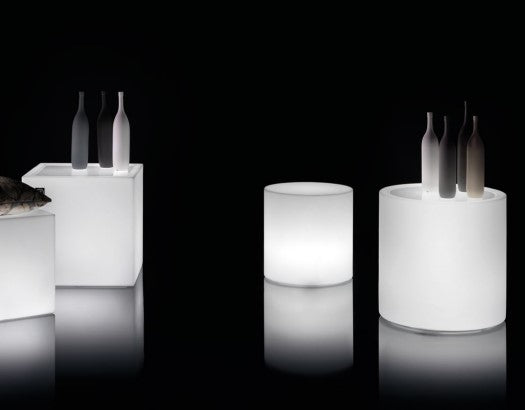 immagine-2-veca-s-p-a-tavolo-blok-party-cilindrico-d-55-cm-giada