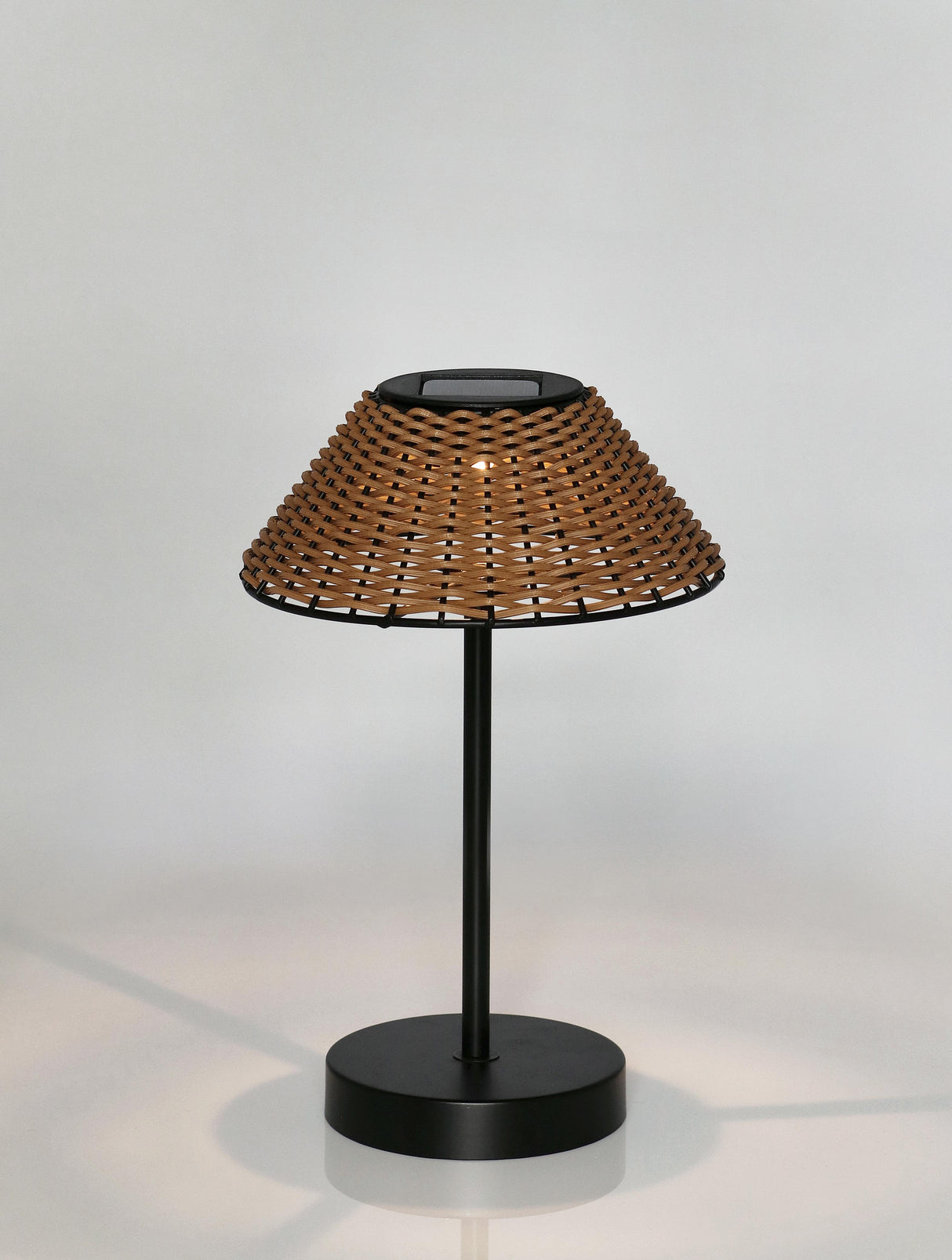 bizzotto bizzotto lampada da tavola solare kalyan h 31 cm d 20 cm ip44 effetto rattan ean 8051836566941