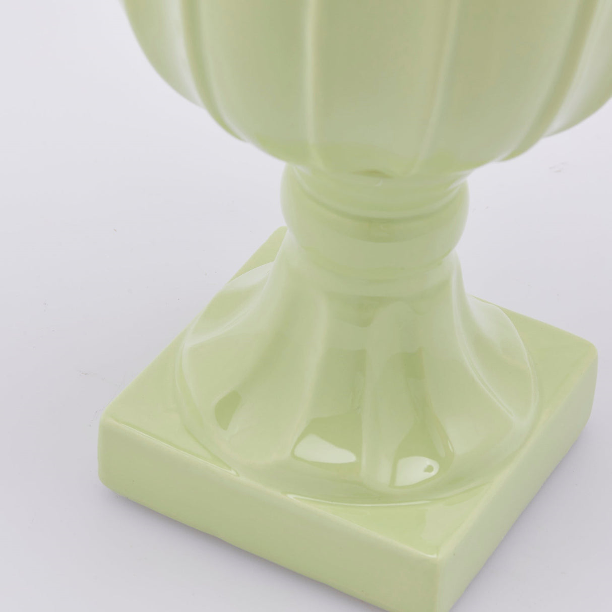 immagine-3-edg-enzo-de-gasperi-vaso-tulip-coppa-con-piede-h-41-cm-d-27-cm-verde-chiaro-ean-8059824341020