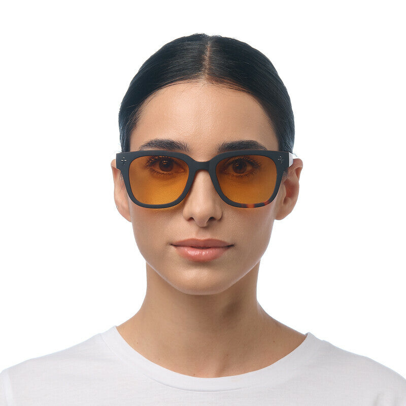 okkia okkia occhiale da sole premontato mod giovanni translucid havana black soft touch con lenti giallo