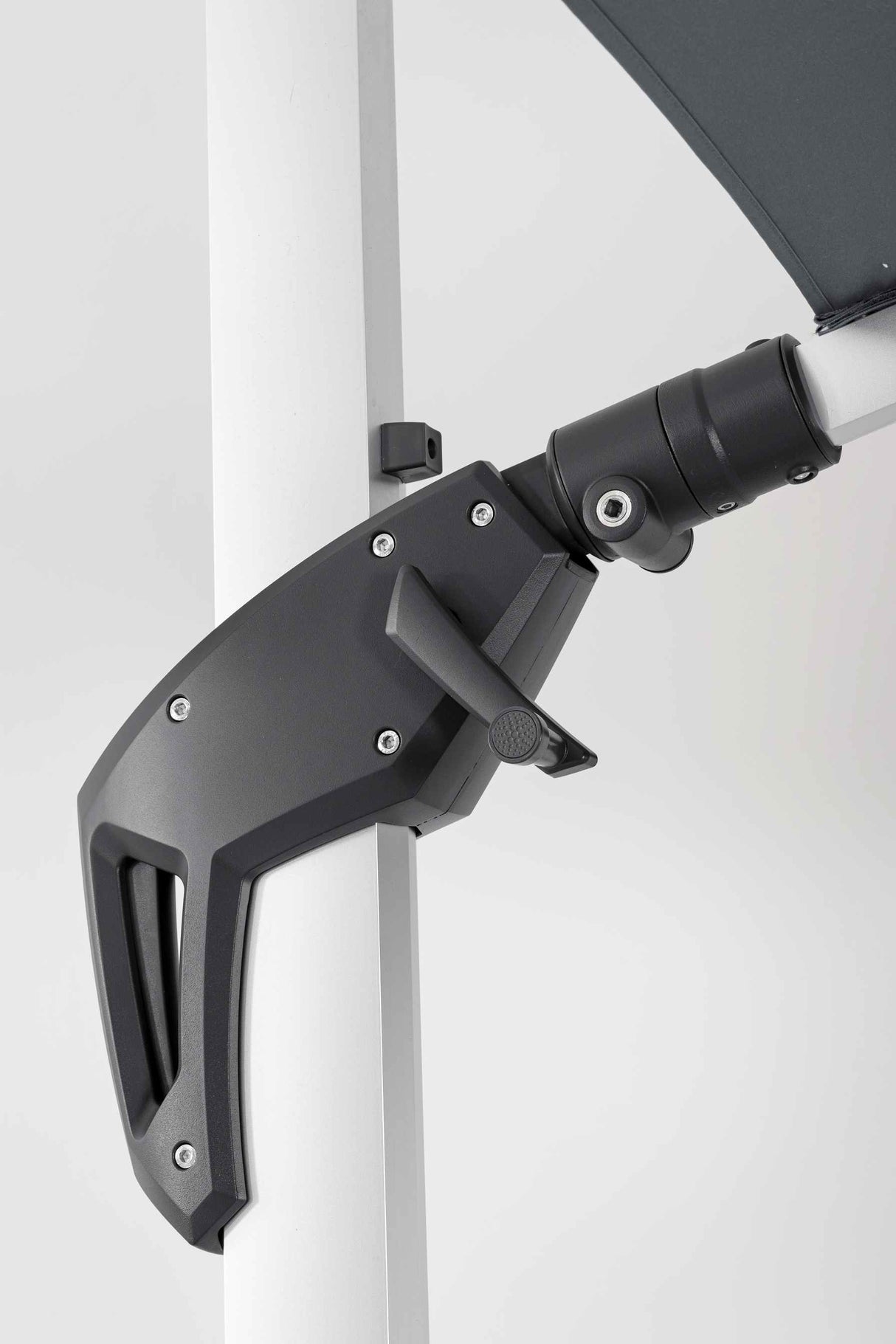 bizzotto bizzotto ombrellone braccio aries 3 x 4 cm grigio antracite ean 8051836463929