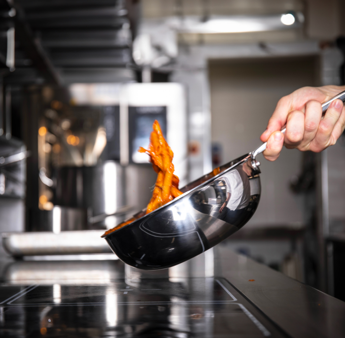 AGNELLI Sauteuse Mantecare Aluinox 3 plis poli avec 1 poignée D 28 cm