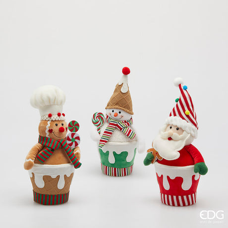 edg enzo de gasperi edg enzo de gasperi decoro babbo natale uomoneve marzapane ass h 35 green red 1 pz ean 8059824523884