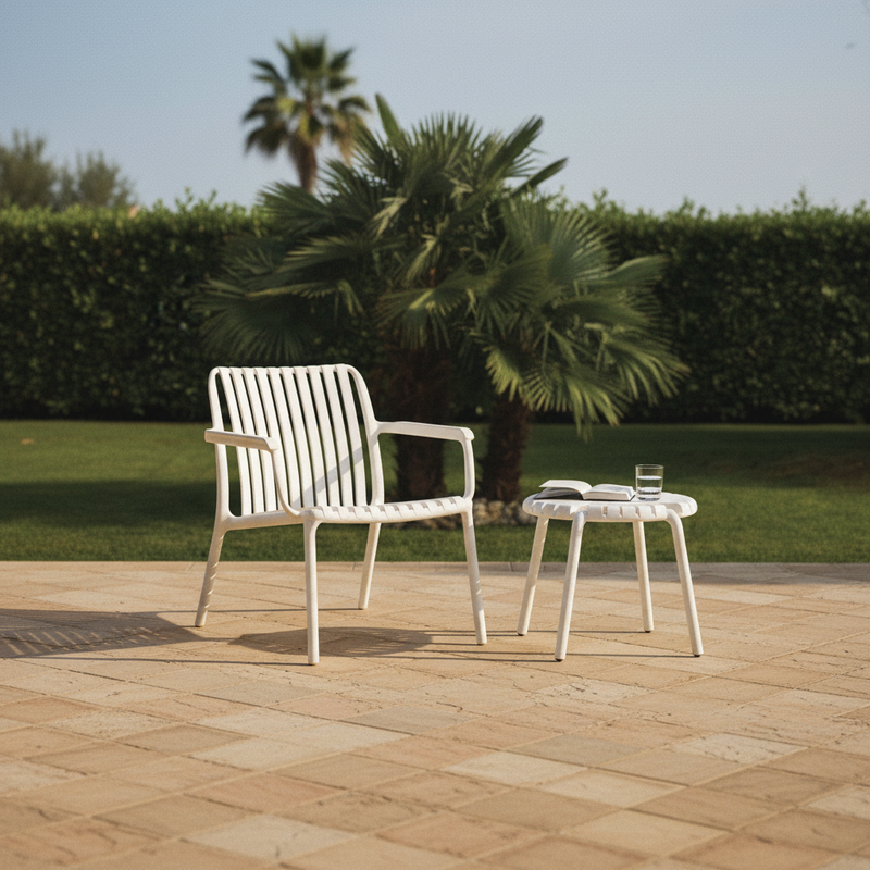 moia greenwood moia greenwood poltrona balcony set valencia resina bianco poltrona outdoor impilabile in polipropilene resistente uv ean 8013054838118