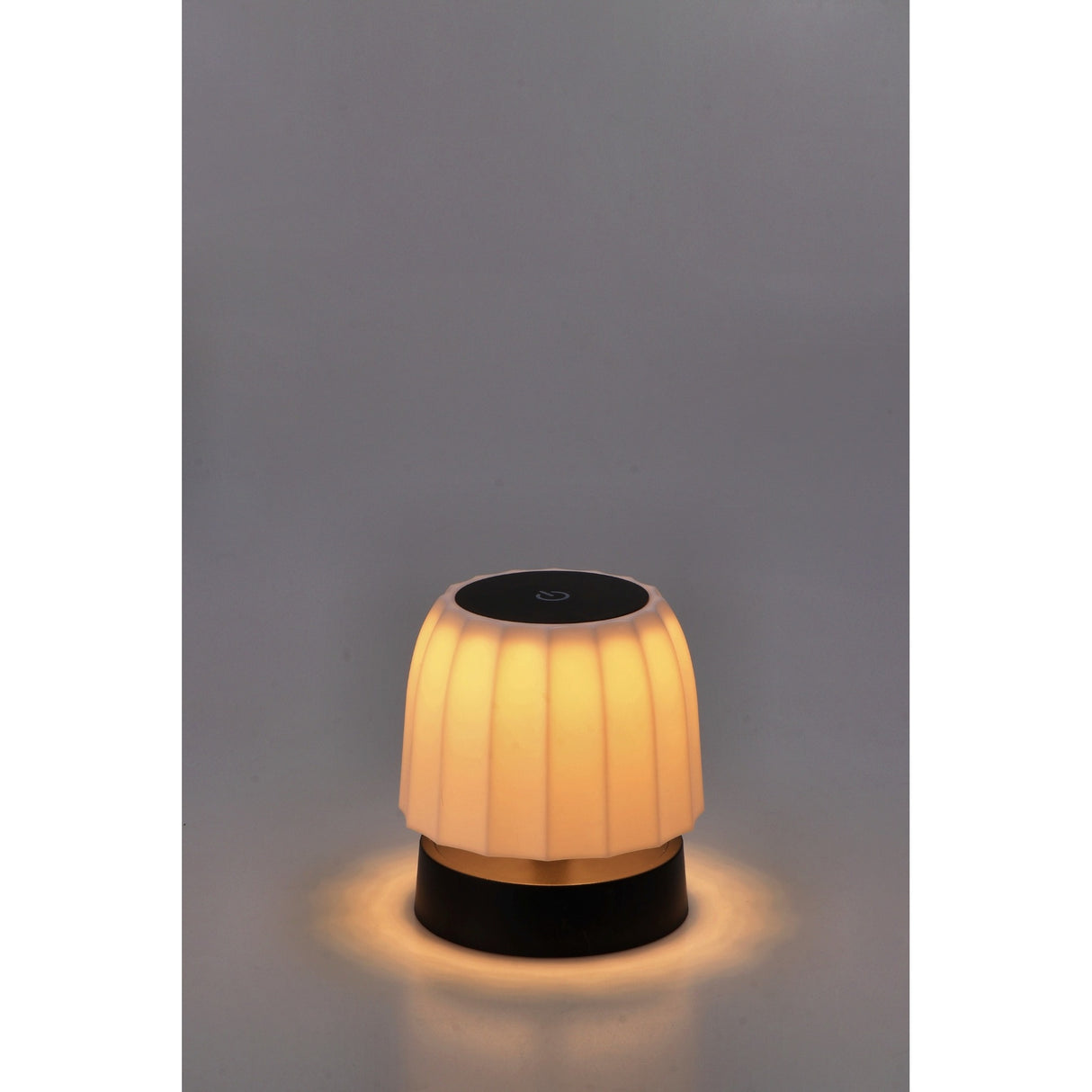 regalo italiano regalo italiano lampada touch ricaricabile babis d 10 cm h 29 cm led dimmerabile design moderno ean 8057586149243