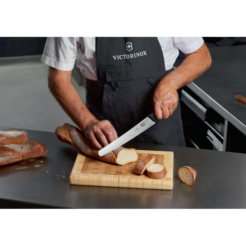 victorinox victorinox coltello da pane e pasticeria lama 26 cm manico fibrox nero ean 7611160501905