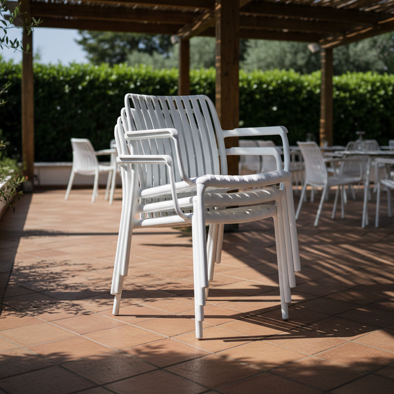 moia greenwood moia greenwood poltrona balcony set valencia resina bianco poltrona outdoor impilabile in polipropilene resistente uv ean 8013054838118