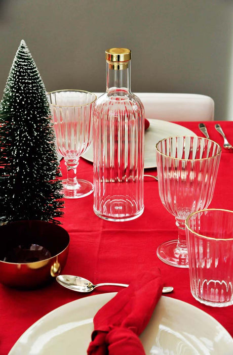 Bouteille WD Lifestyle en Acrylique Transparent Bouchon Or 1 L – Bouteille de Table Design Moderne