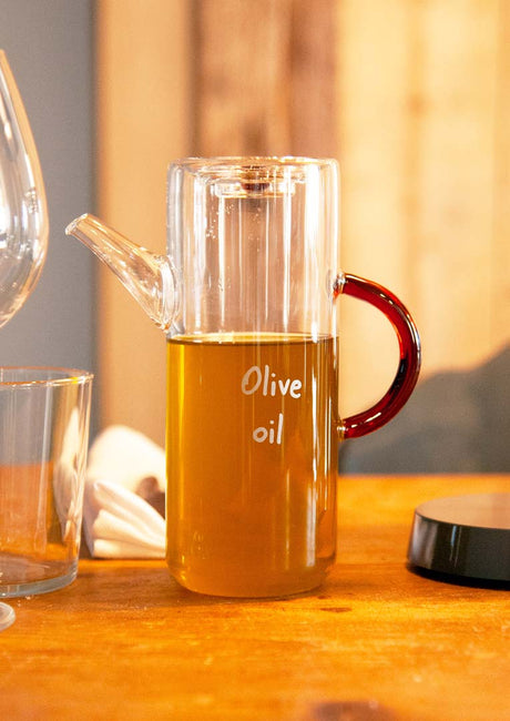 Olière WD LifeStyle en Verre Borosilicaté Transparent avec Poignée Marron et Inscription Olive Oil – Olière de Table