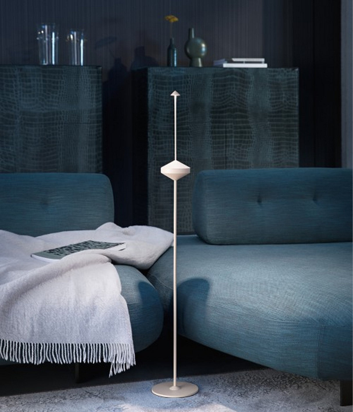 immagine-3-zafferano-pina-pro-corten-lampada-da-tavolo-a-led-h29cm